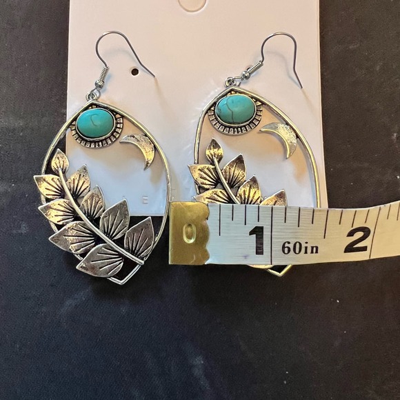 Vintage Style Boho Leaf Inlay Alloy Turquoise Silver Plated Ear Hook - Picture 4 of 4